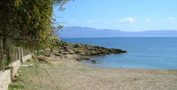 Meri tou Pigathi, beach