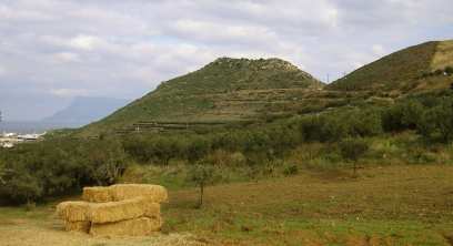 Die Kerbe zwischen den Bergen