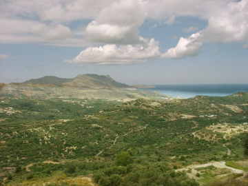 Blick von Polirhina auf die fruchtbare Ebene um Kissamos herum Blick von Polirhina auf die fruchtbare Ebene um Kissamos herum