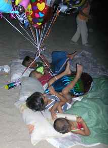 Diese Kleinen schlafen bald ein