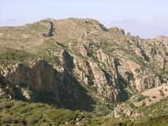 tiefe Felseinschnitte tiefe Felseinschnitte