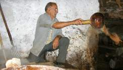 Aussch�pfen der Fl�ssigkeit